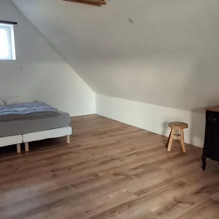 Grand En Campagne Avec Etang بيت للعطل *