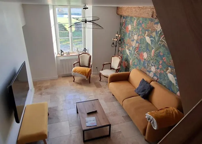 Hébergement de vacances Grand En Campagne Avec étang Bouere