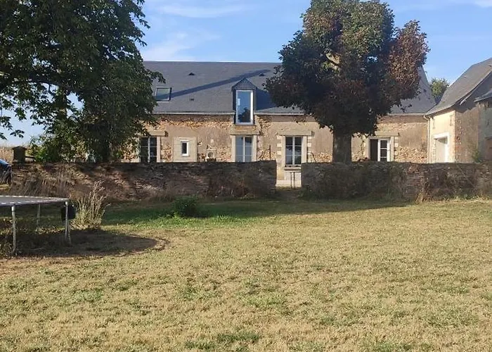 Hébergement de vacances Grand En Campagne Avec étang Bouere